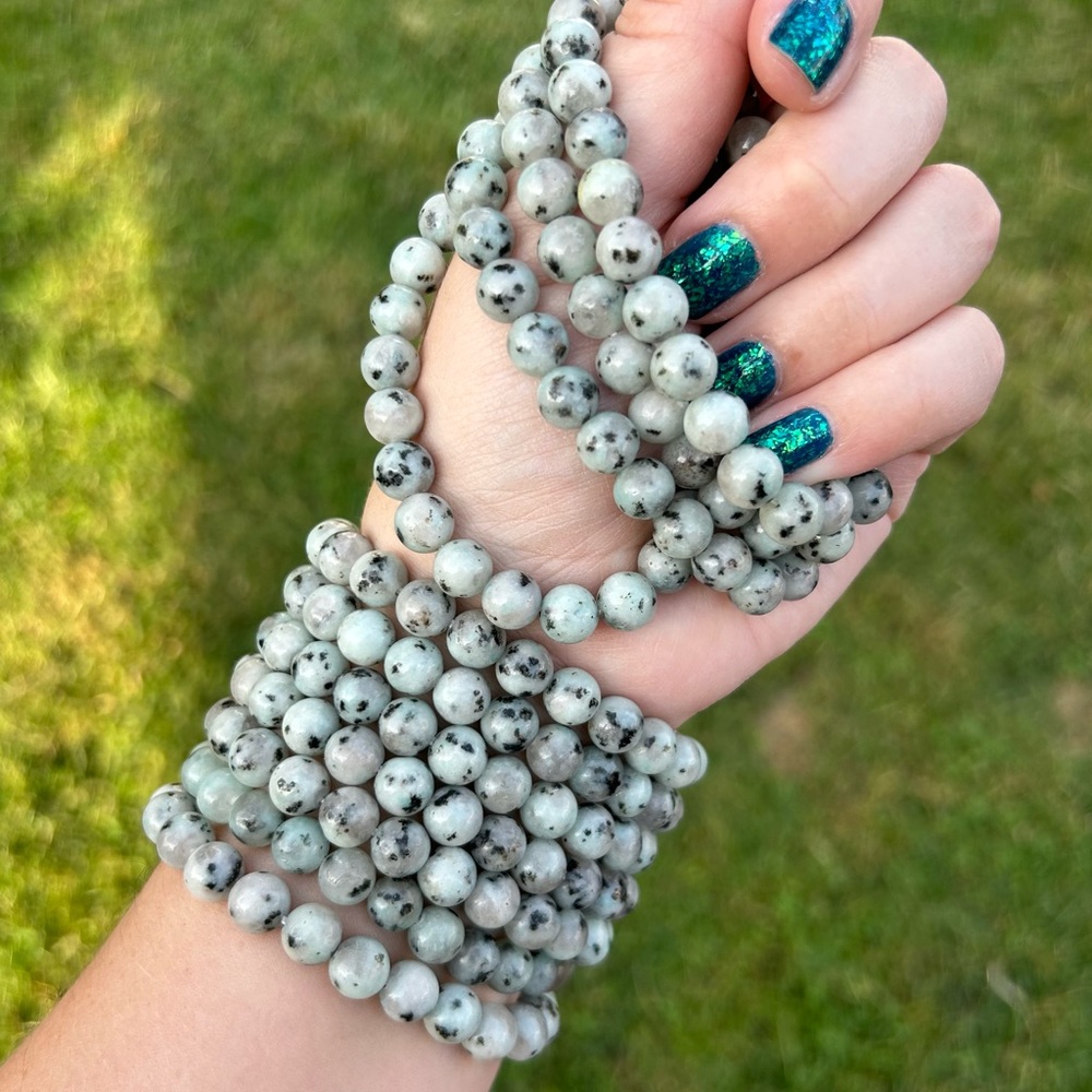 Natural Kiwi Jasper 8mm Beaded elastic Stretch Bracelet - priced per bracelet